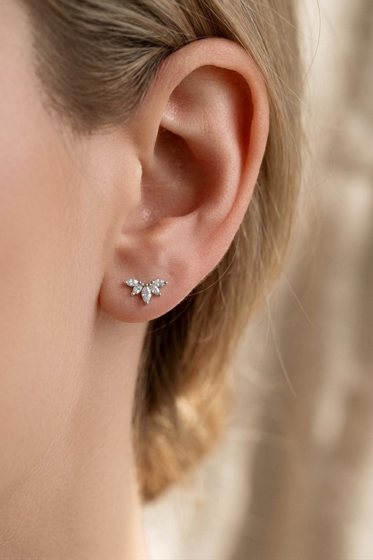 Arc Stud (1)