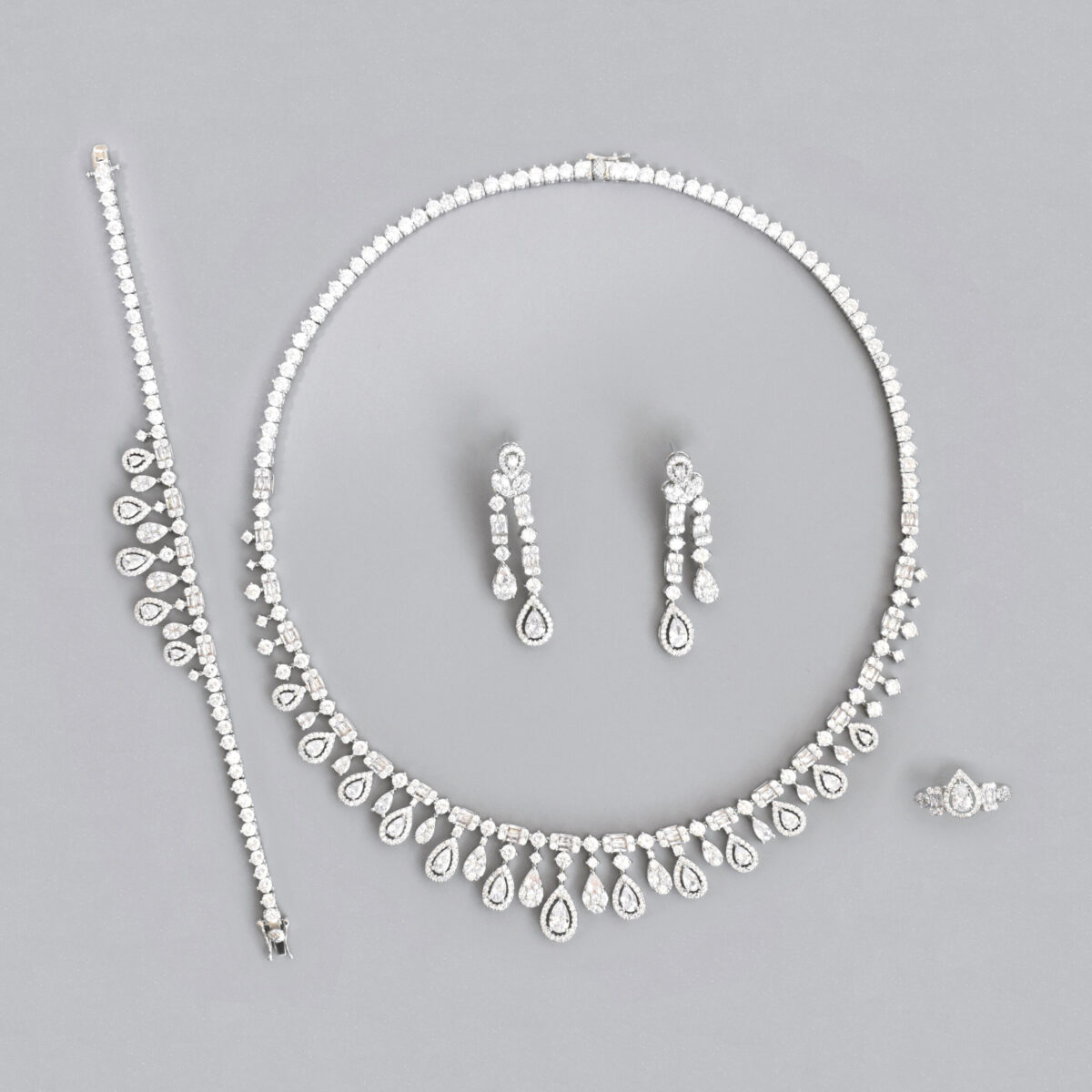 Maggie Bridal set