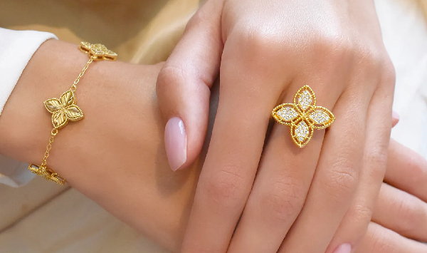 kuwait-gold plated ring and bracelets for women
